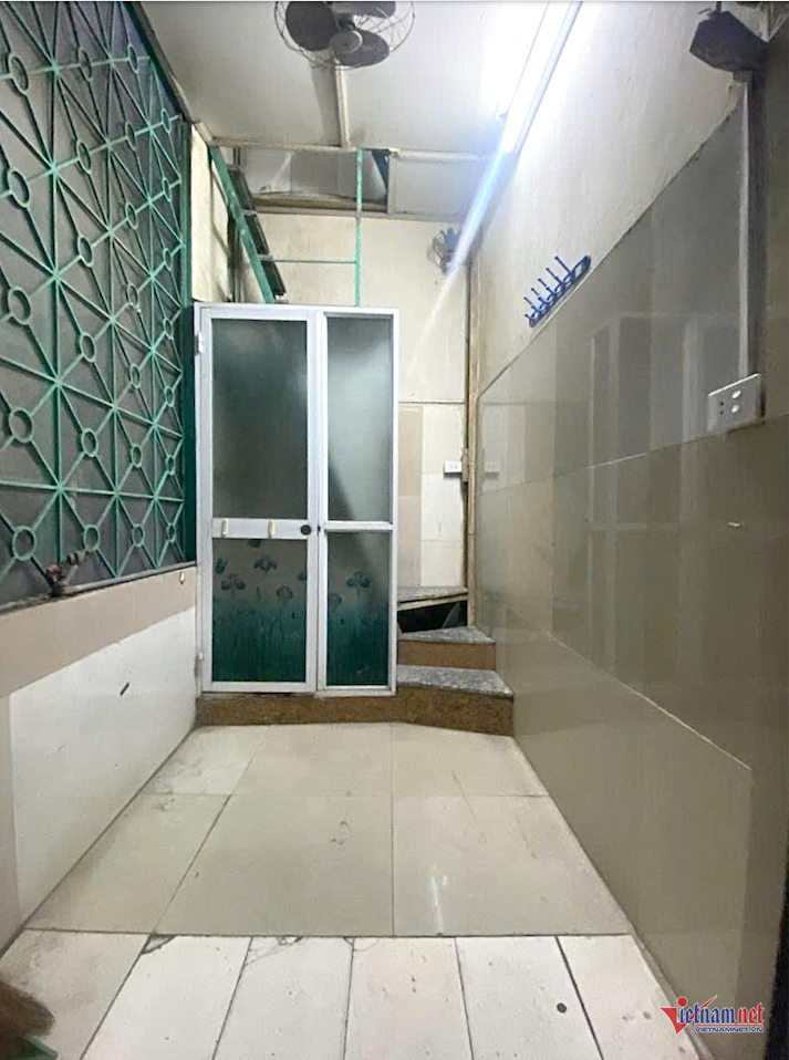 Nhà ‘cộc đầu’ 5m2 ở Hà Nội giá 1,15 tỷ: Khách đến xem nhận yêu cầu bất ngờ