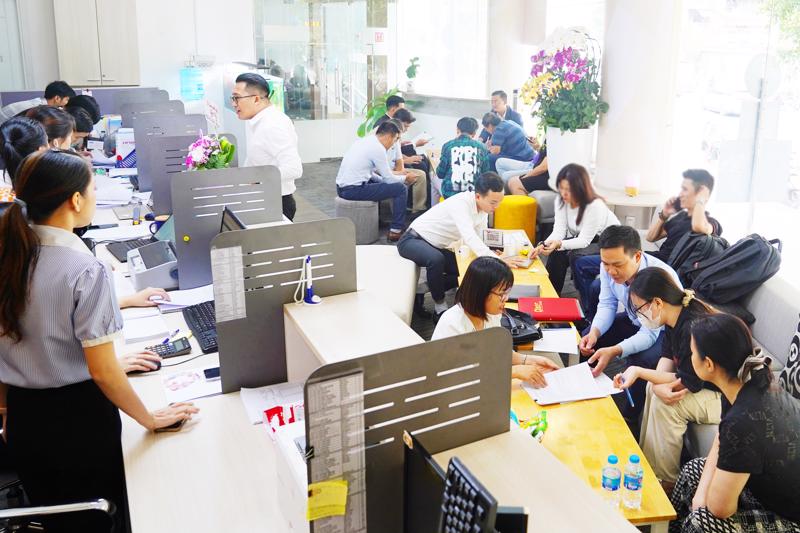 Nhiều nhà đầu tư “nóng lòng” sở hữu bất động sản ngay khi thị trường rục rịch tăng giá